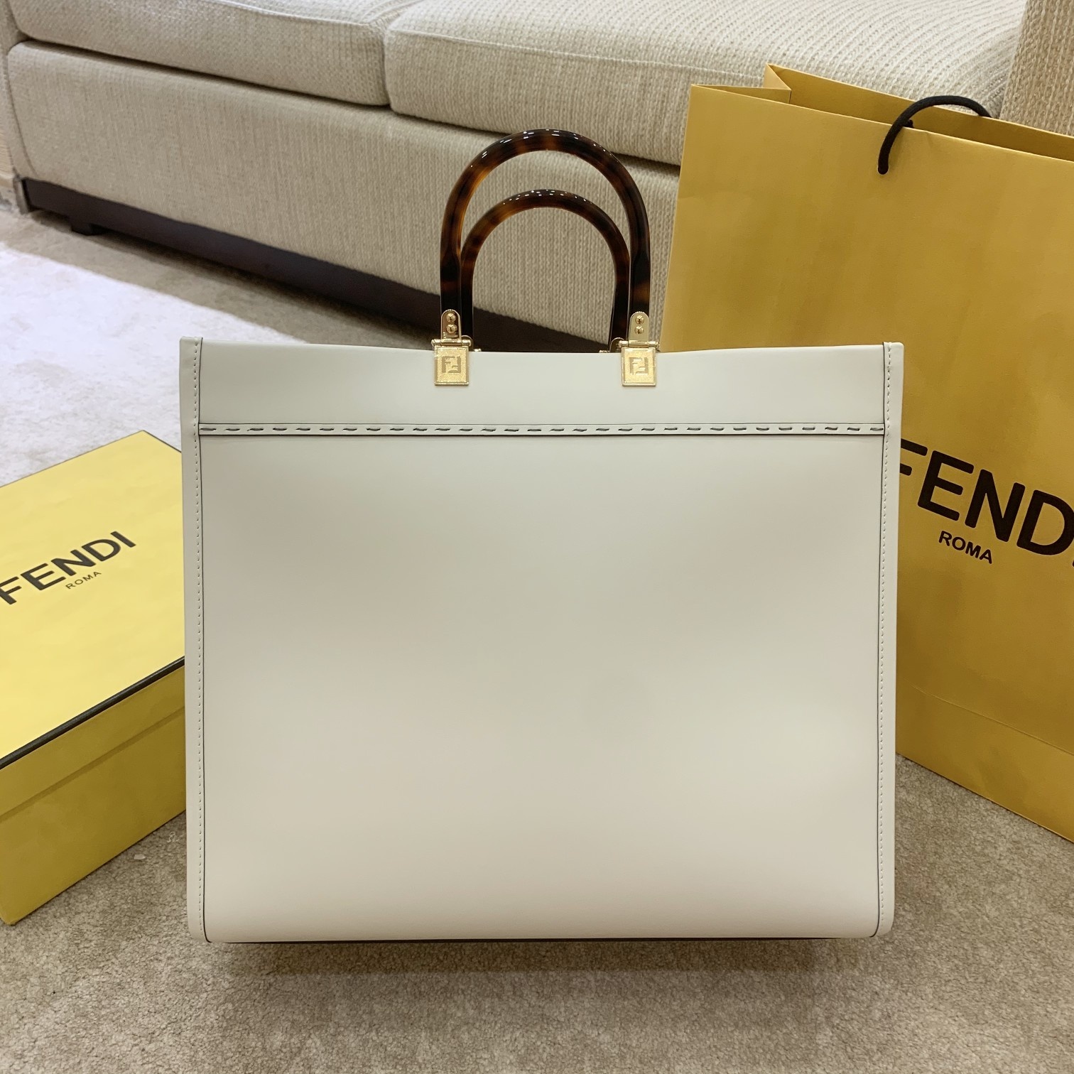 Fendi Large Sunshine Shopper White Leather Bag 